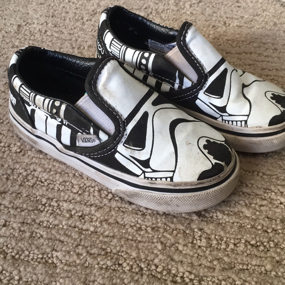 7c Vans Stormtrooper slip ons